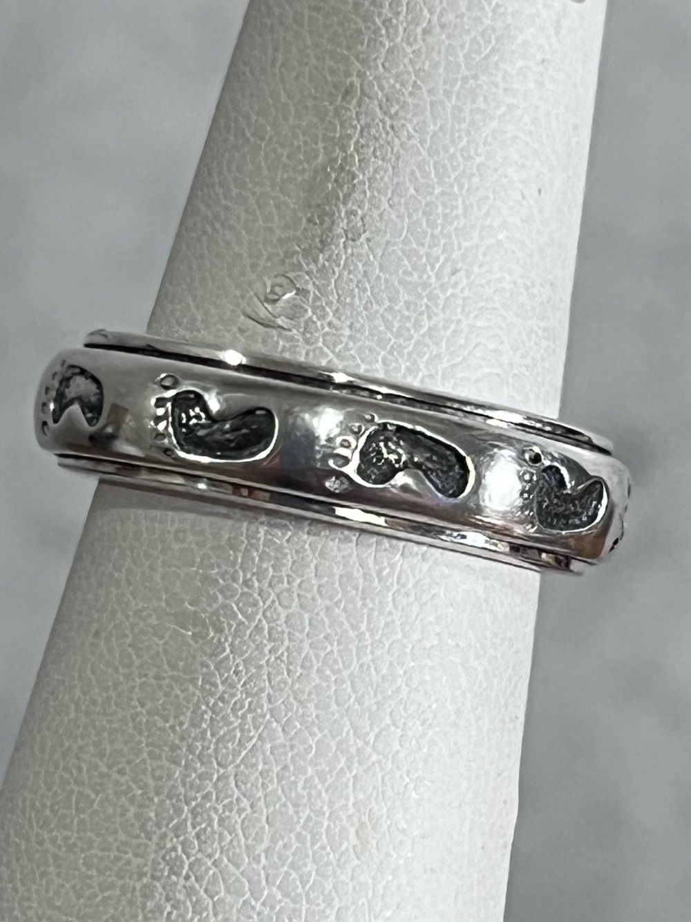 Steven Lavaggi Sterling Silver "Footprints" Spinner Ring size 6